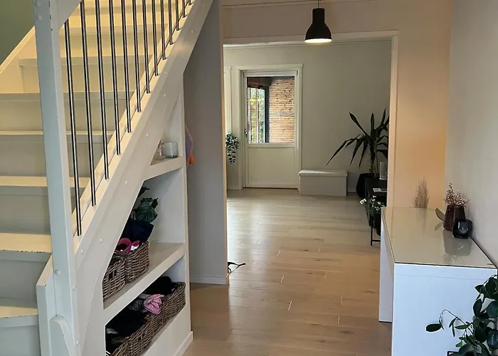 فيلة - Home, Close To Airport And The