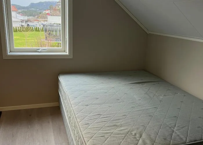 - Home, Close To Airport And The فيلة *